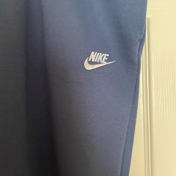 Nike Blue Jogger Pants - Picture 2 of 4
